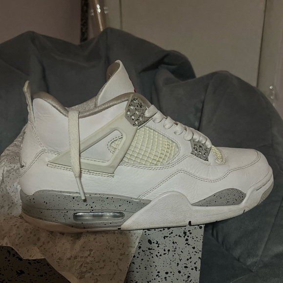 jordan 4 retro white oreo size 8